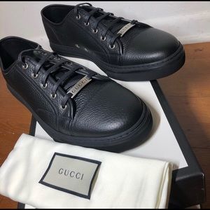 100% Authentic Gucci Men’s Ace Sneakers Brand New